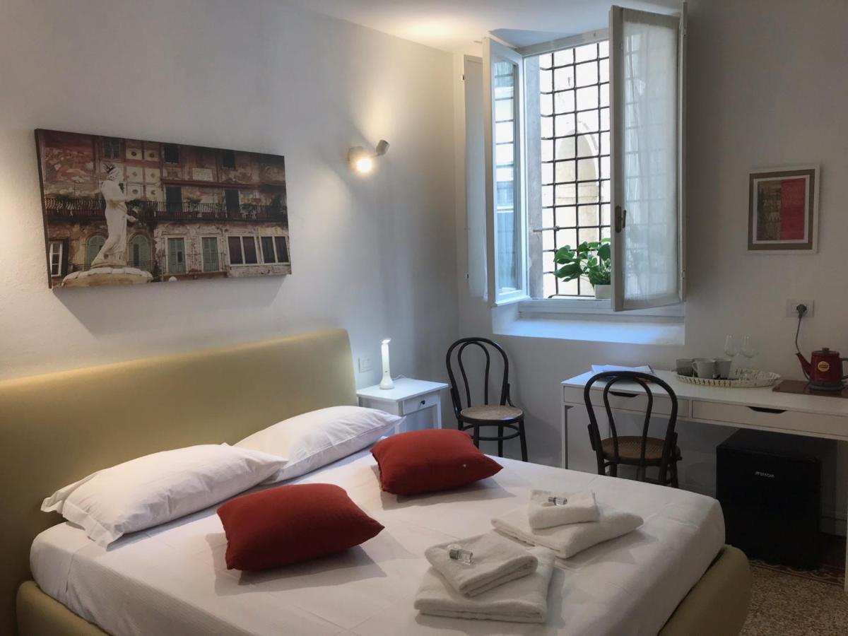 Palazzo Della Torre Room Verona Exterior foto