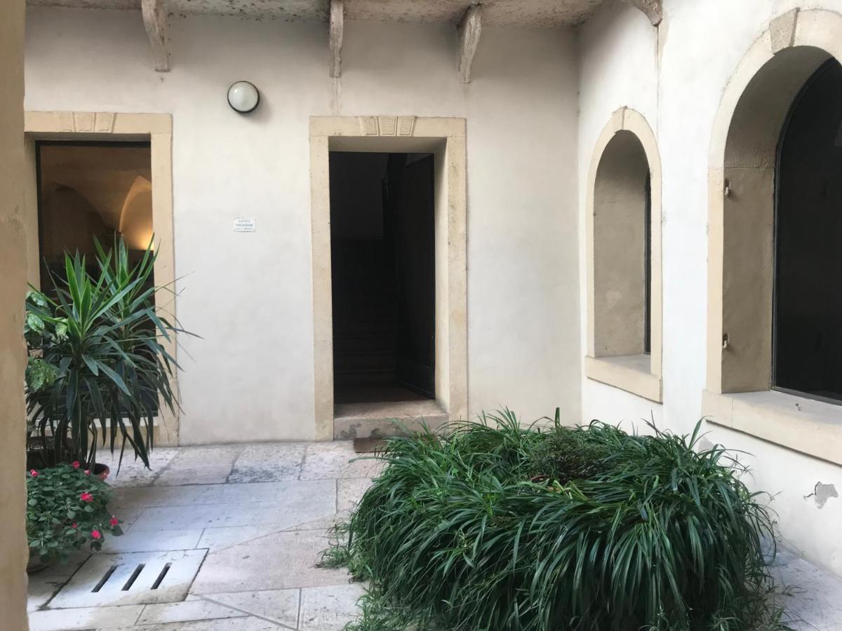 Palazzo Della Torre Room Verona Exterior foto